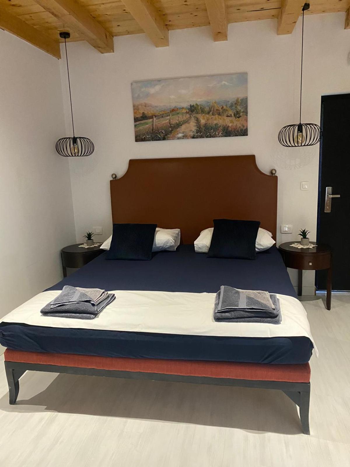 Village Property Trusa Tugare ภายนอก รูปภาพ